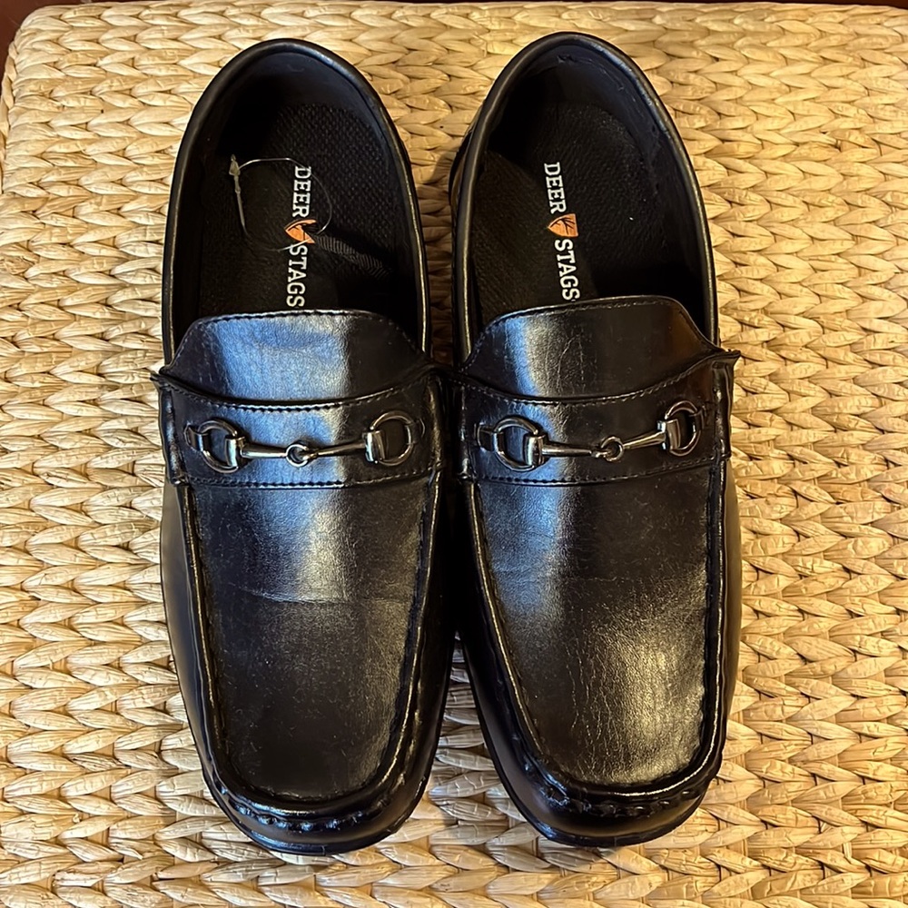 NWOT Boys Classic Black Loafers